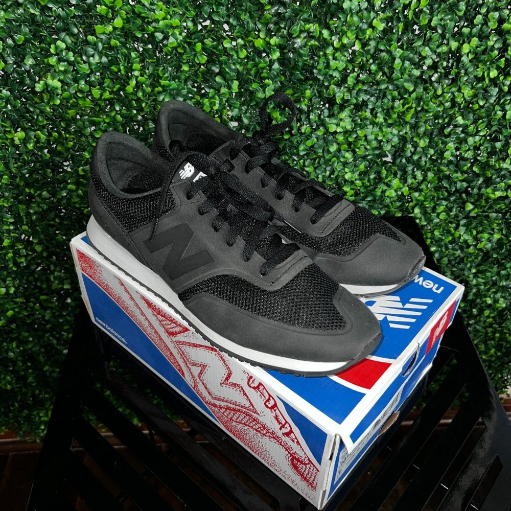 Size 10.5 - New Balance CM620 Gray and Black